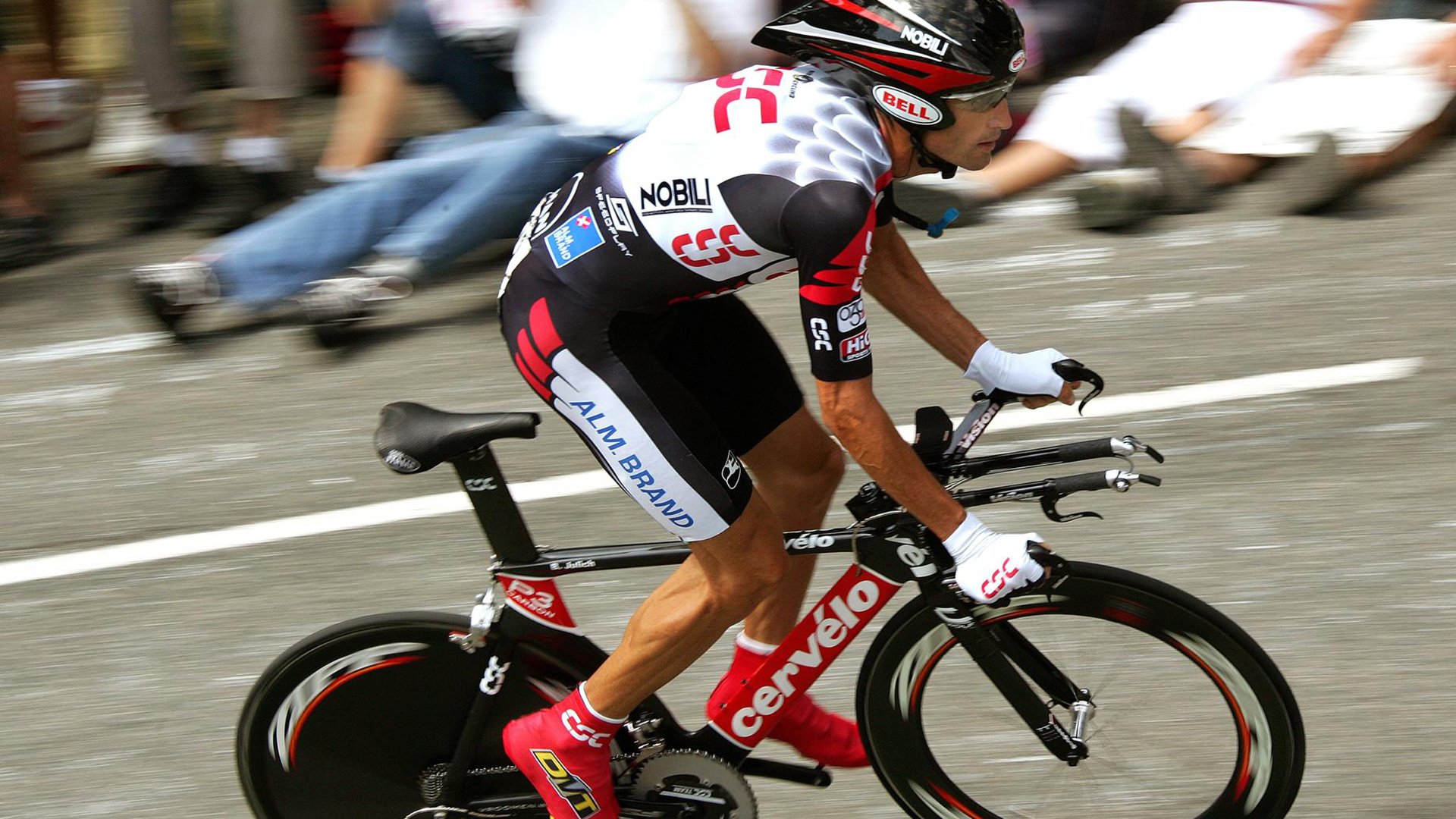 法甲激战正酣：球场上的智勇较量，法甲 经典比赛